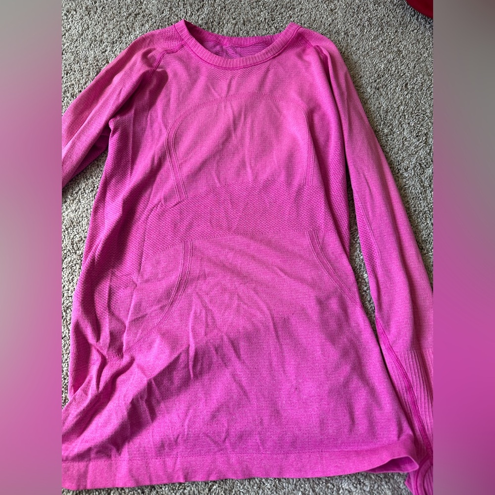 lululemon swiftly tech long sleeve size 8!